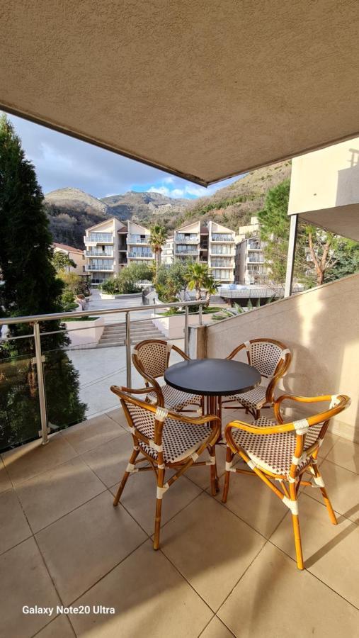 Blue Horizon Apartment Resort Budva Ngoại thất bức ảnh